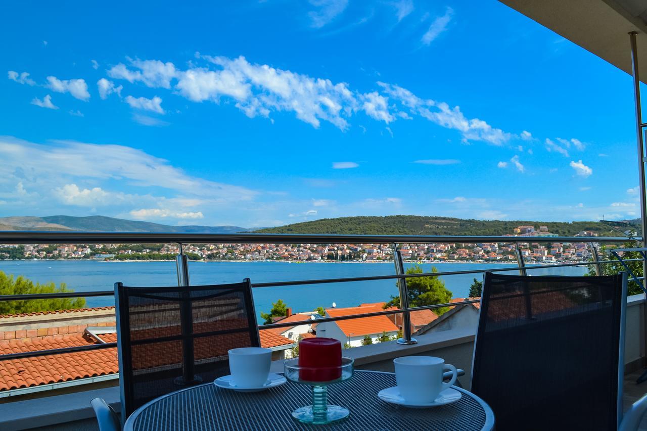 Apartments Oklopcic Trogir Bagian luar foto