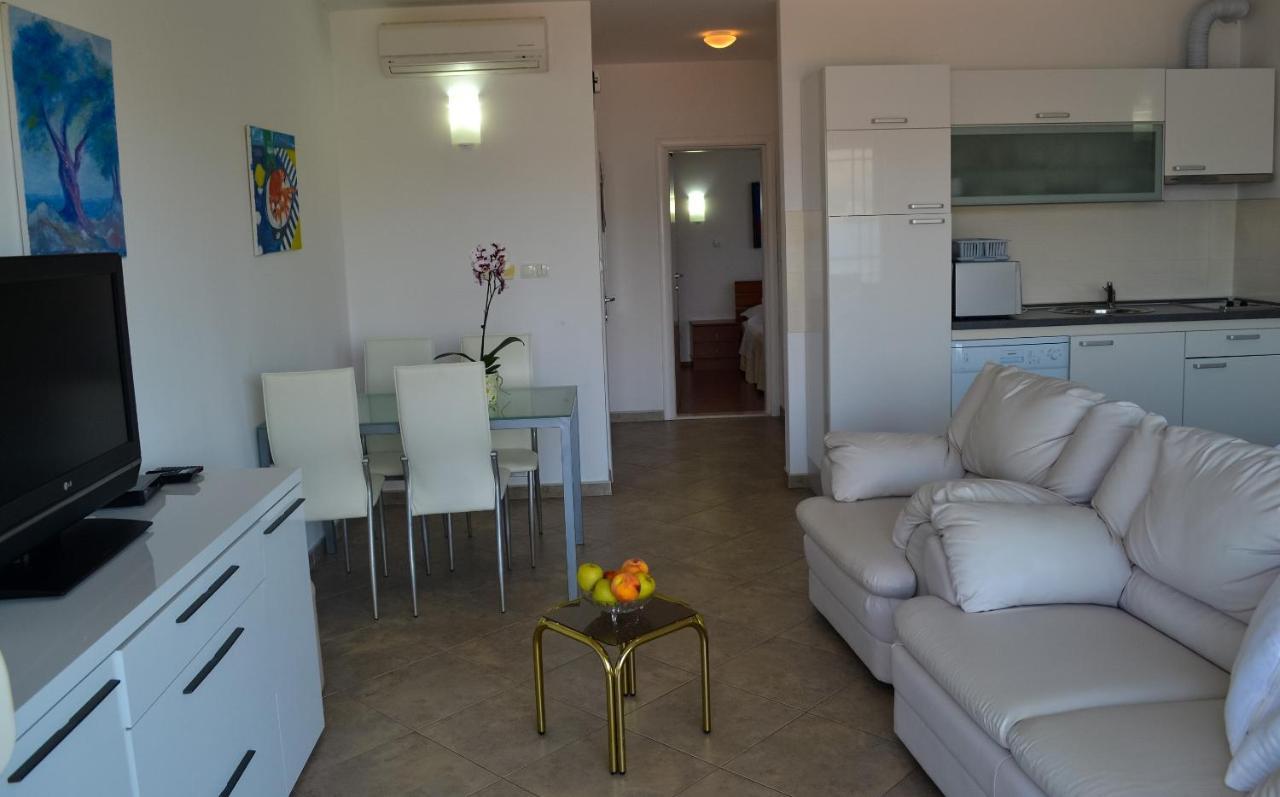 Apartments Oklopcic Trogir Bagian luar foto