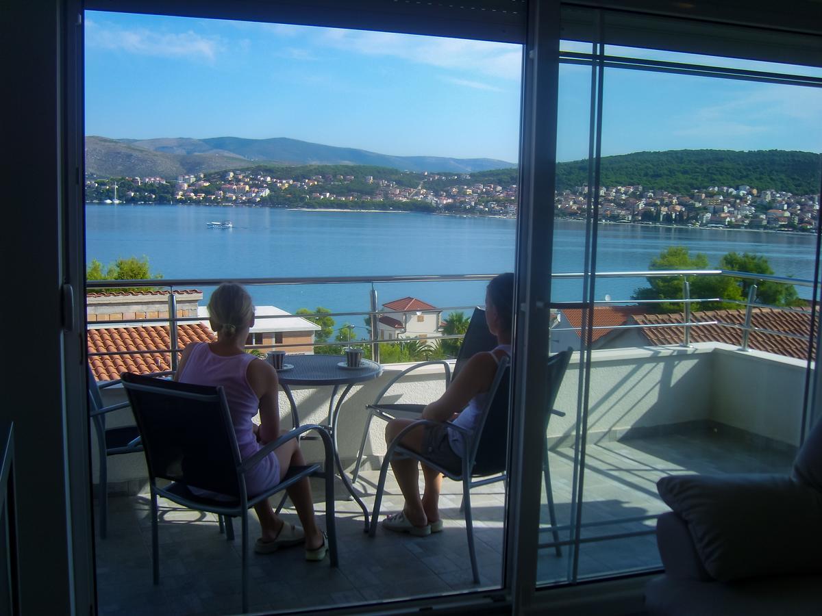 Apartments Oklopcic Trogir Bagian luar foto
