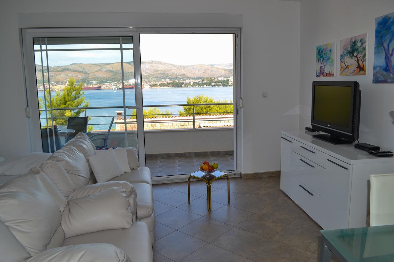 Apartments Oklopcic Trogir Bagian luar foto