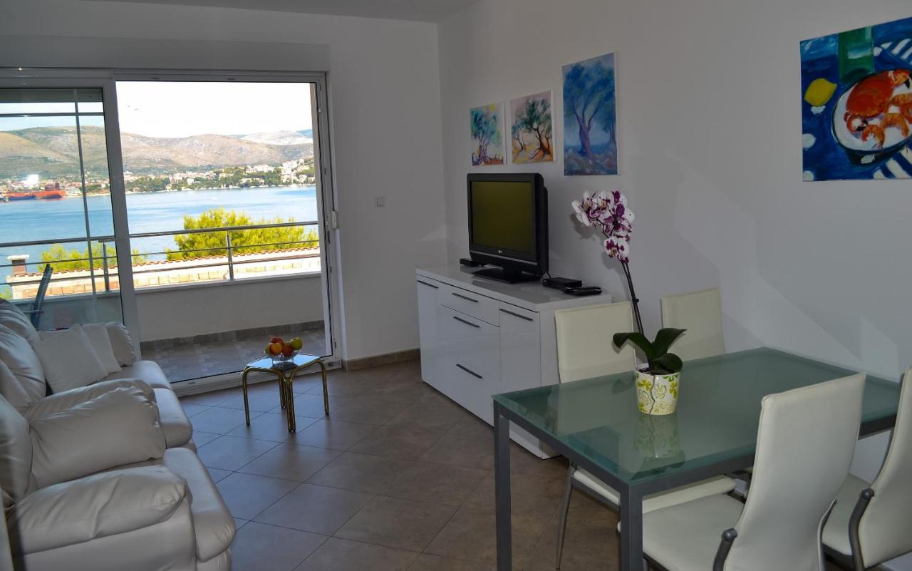 Apartments Oklopcic Trogir Bagian luar foto